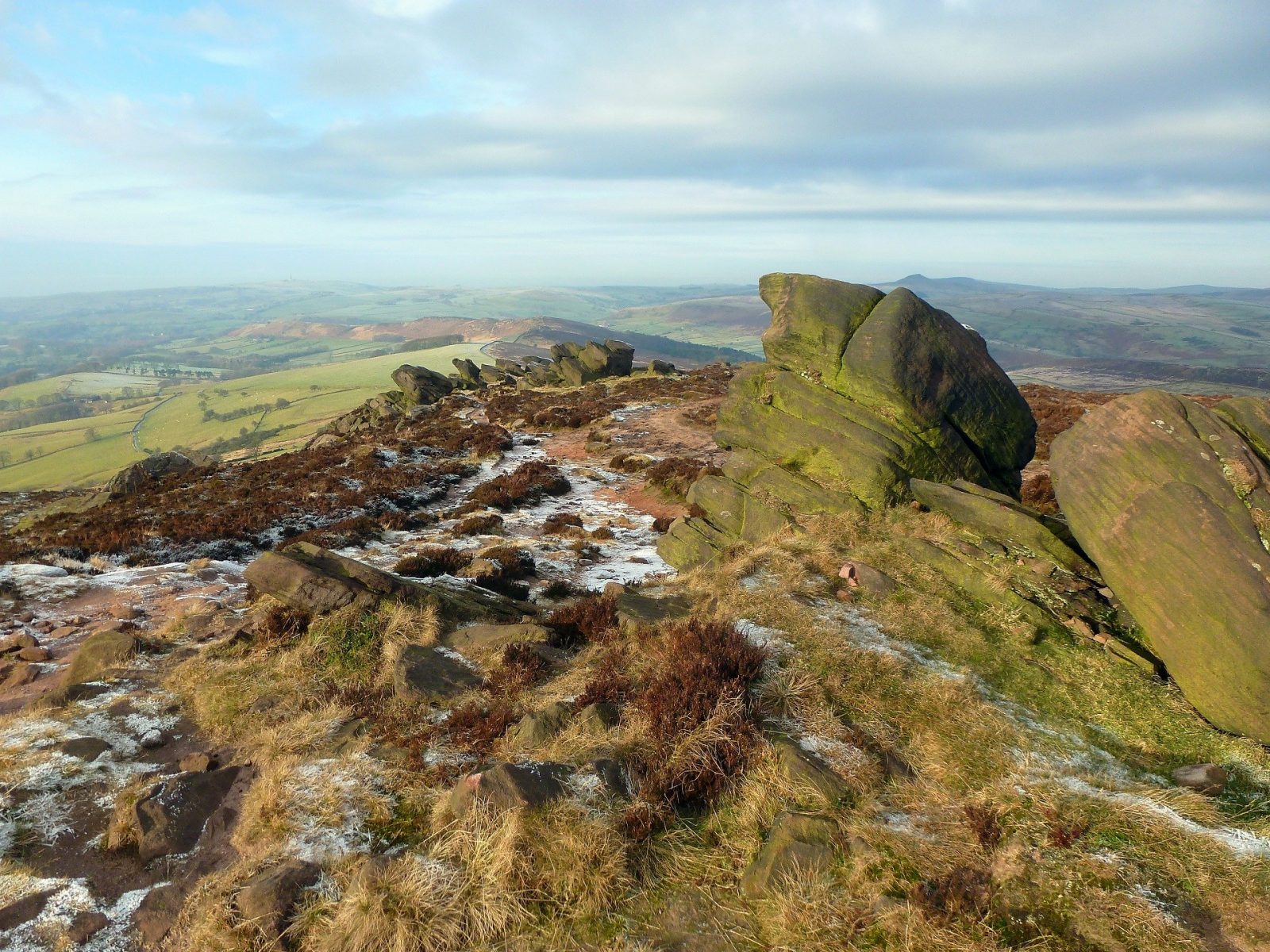 A Walk to The Roaches and Lud's Church